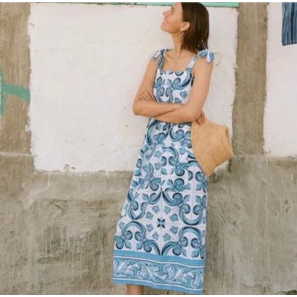 TUCKERNUCK blue majolica tile tie shoulder Tilly Caftan Maxi NWT Size Medium - Picture 7 of 11